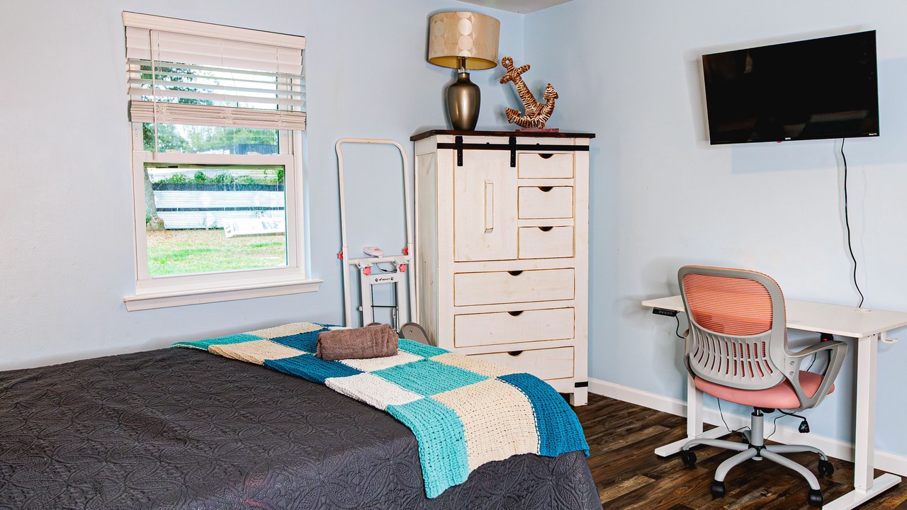 Photo of Bedroom in Milton