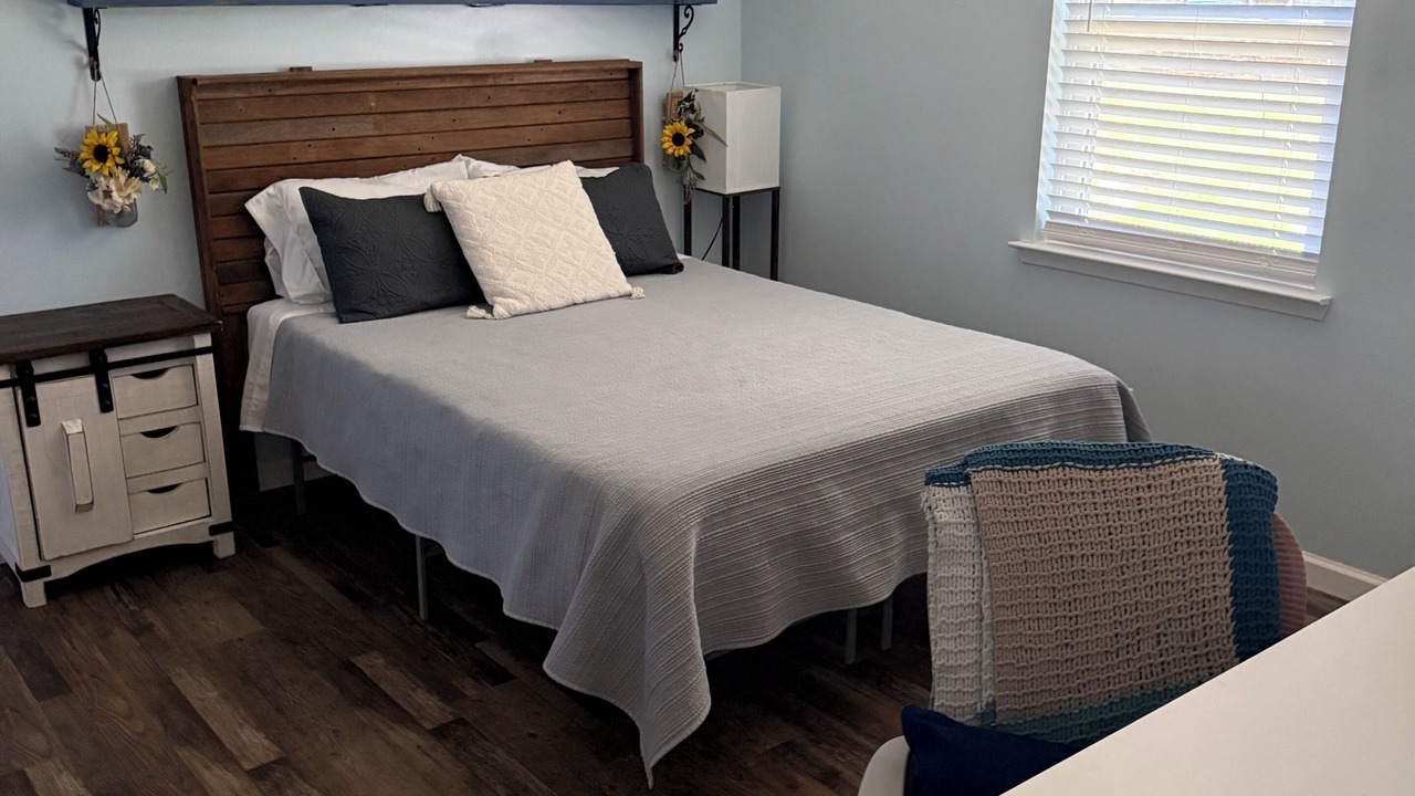 Photo of Bedroom in Milton