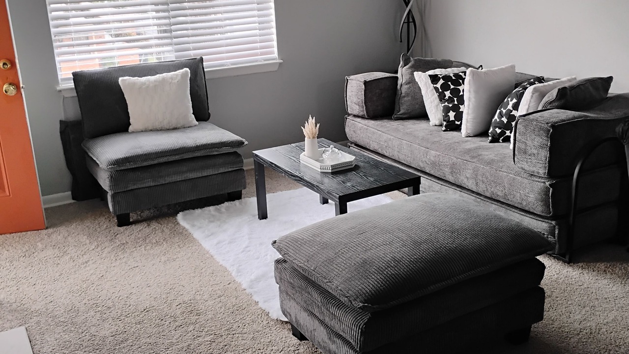 Photo of Livingroom in Crestline Heights