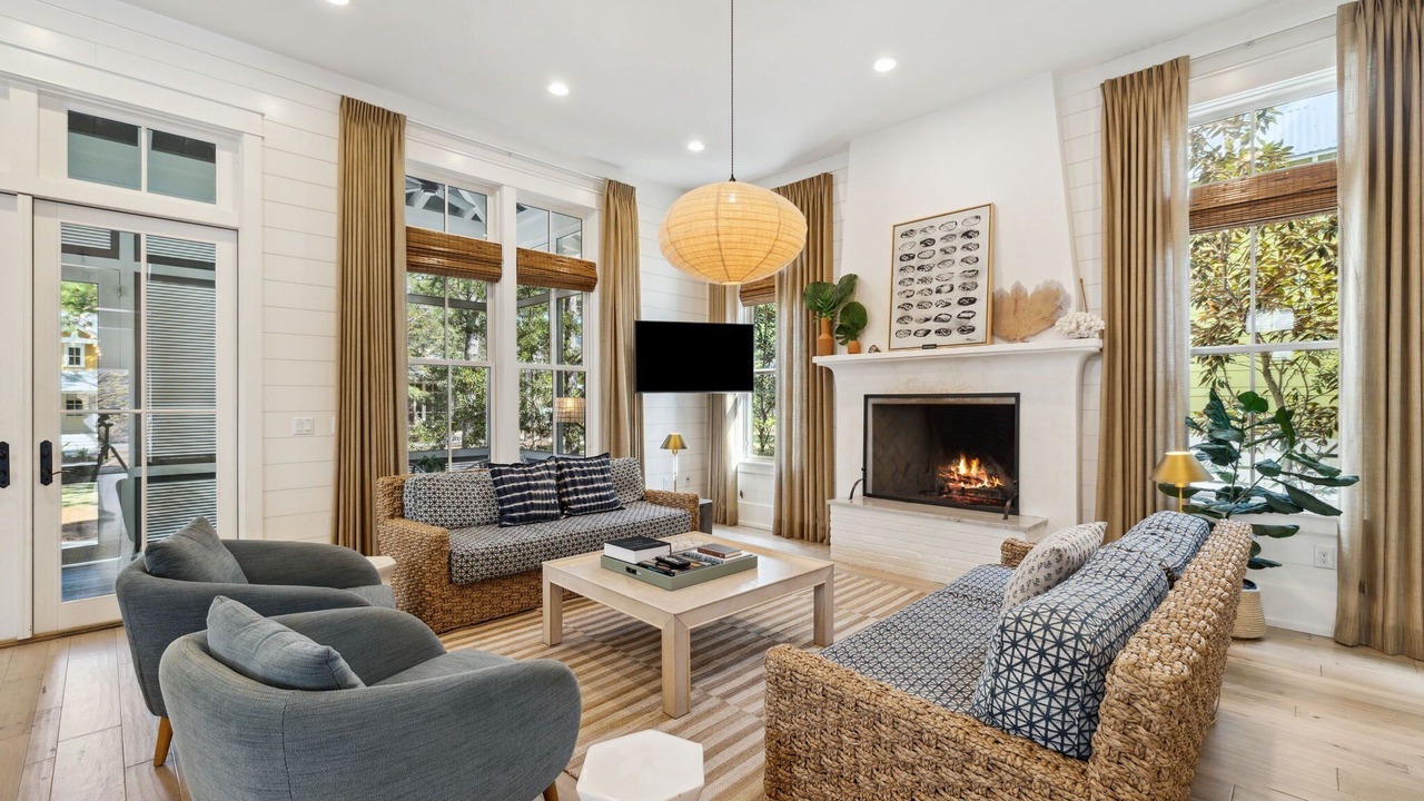 Photo of Livingroom in Forest District