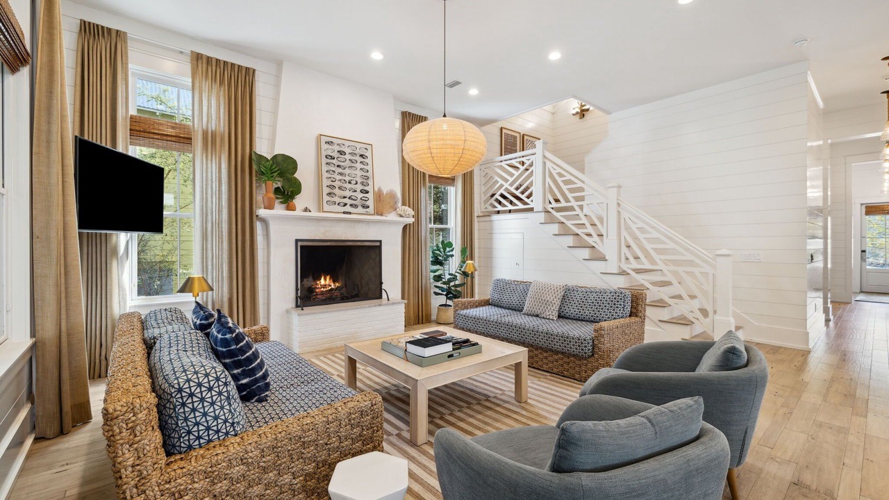 Photo of Livingroom in Forest District