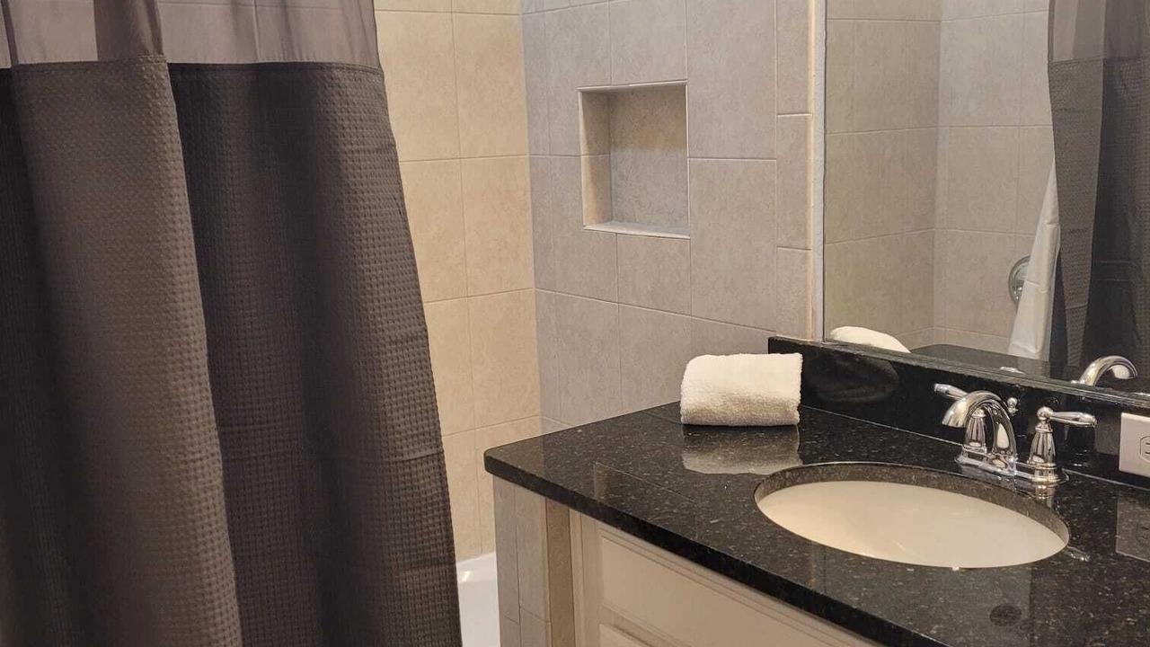 Photo of Bathroom in Davenport