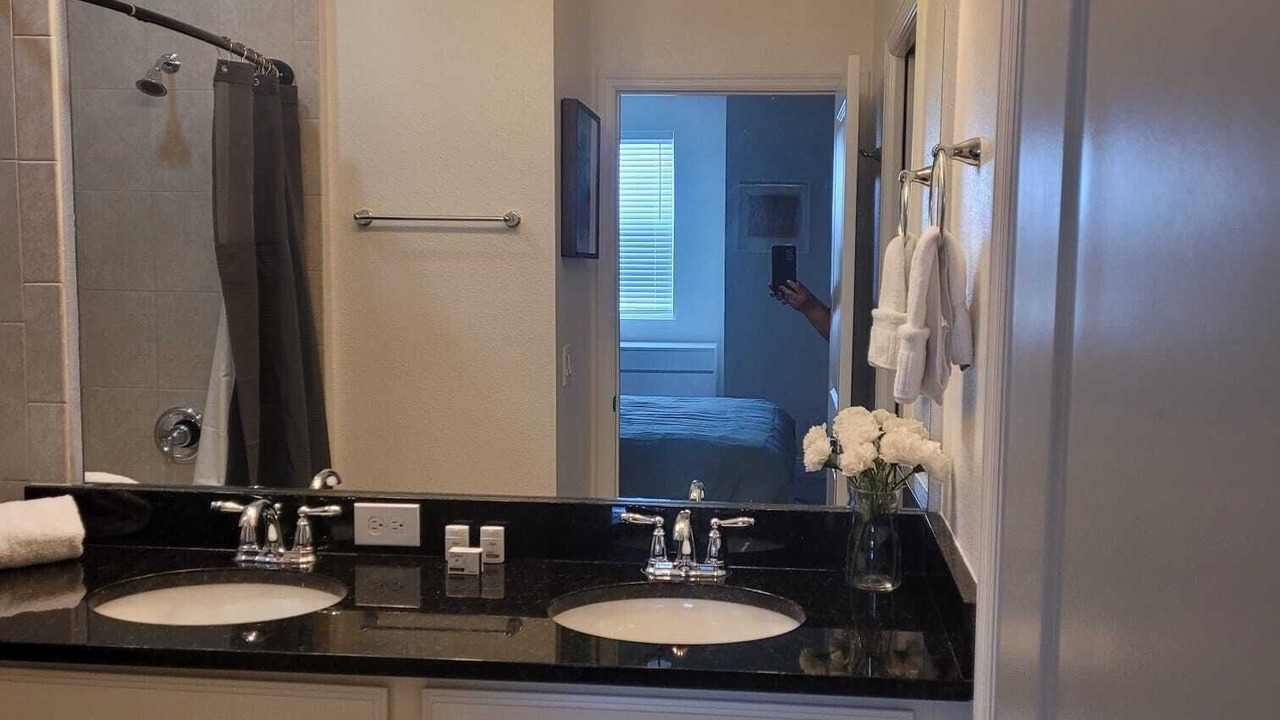 Photo of Bathroom in Davenport