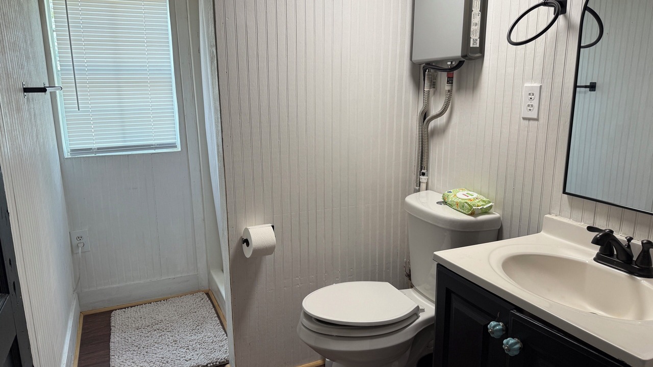 Photo of Bathroom in Stanton