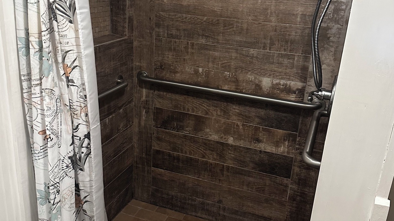 Photo of Bathroom in Evergreen