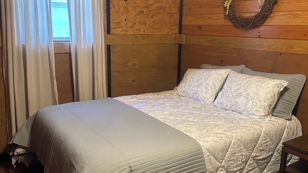 Photo of Bedroom in Evergreen