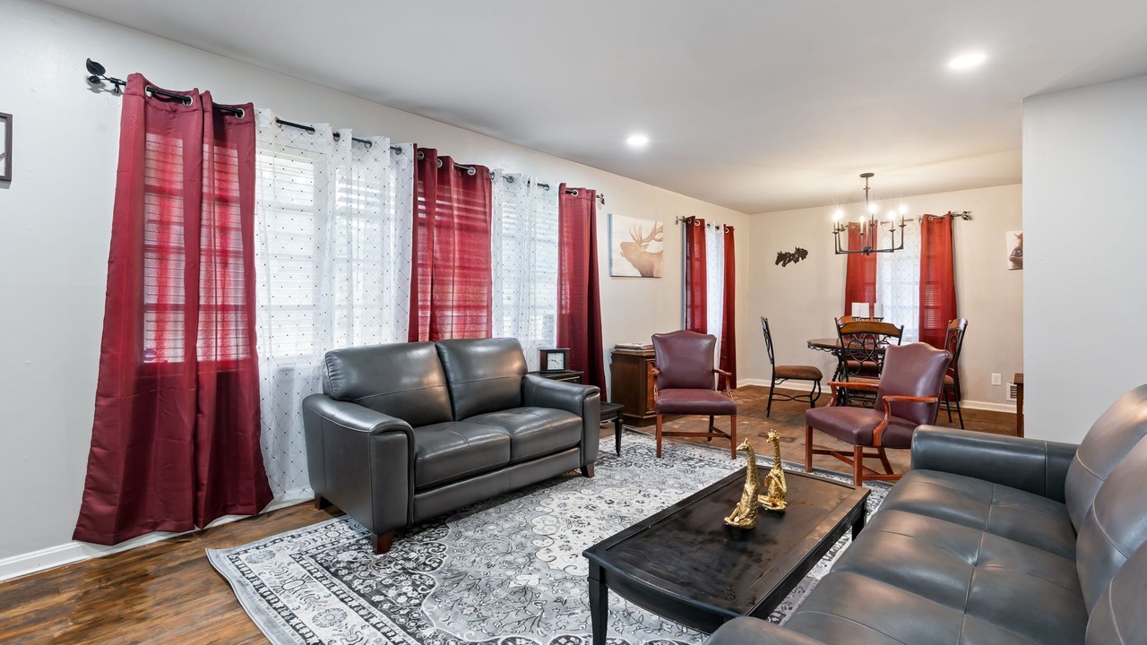 Photo of Livingroom in Norwood