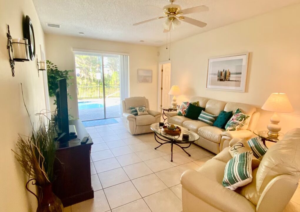 Photo of Livingroom in Sunset Ridge