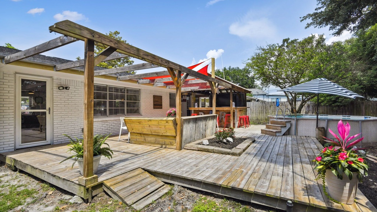 Photo of Patio Balcony in Long Beach