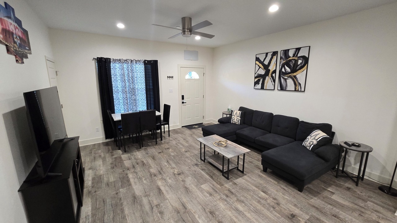 Photo of Livingroom in Picayune