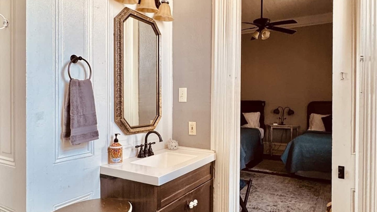 Photo of Bathroom in Treme