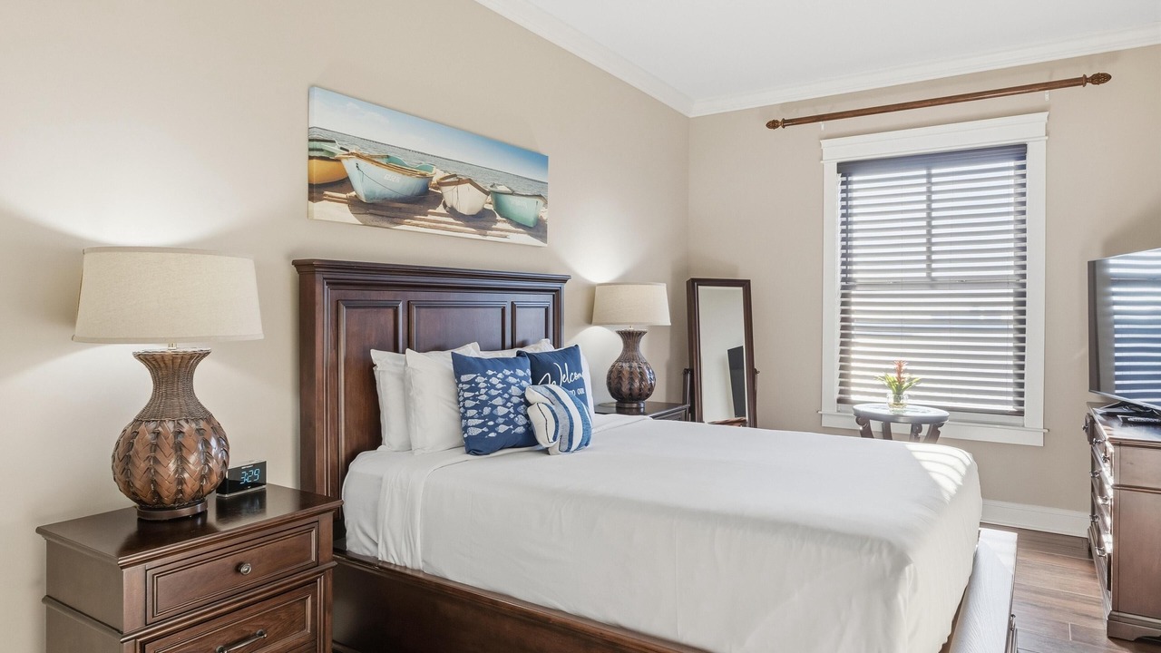 Photo of Bedroom in Baytowne Wharf