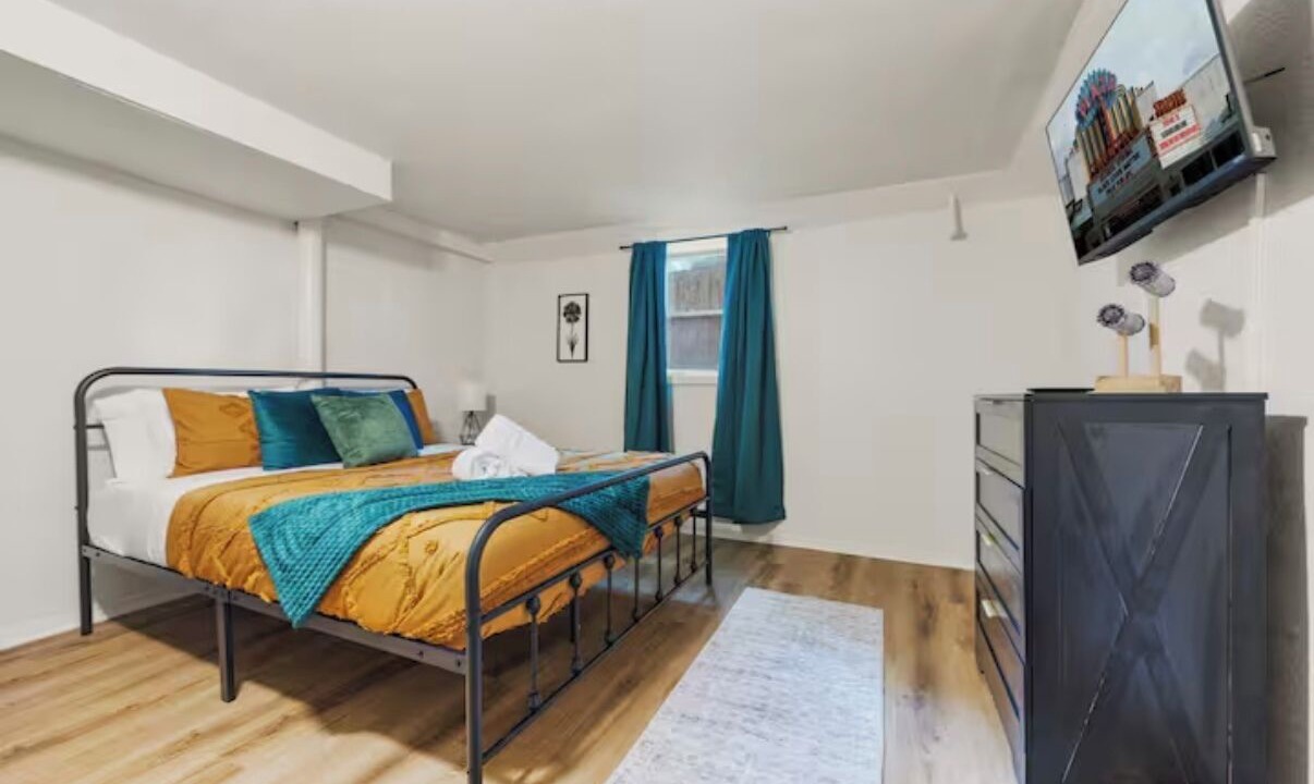Photo of Bedroom in Tucker