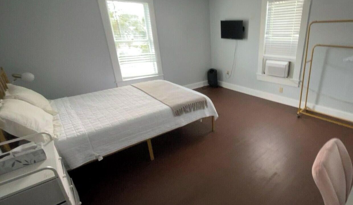 Photo of Bedroom in Eustis