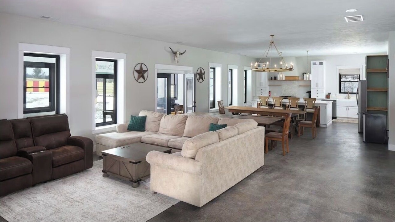 Photo of Livingroom in Big Rapids