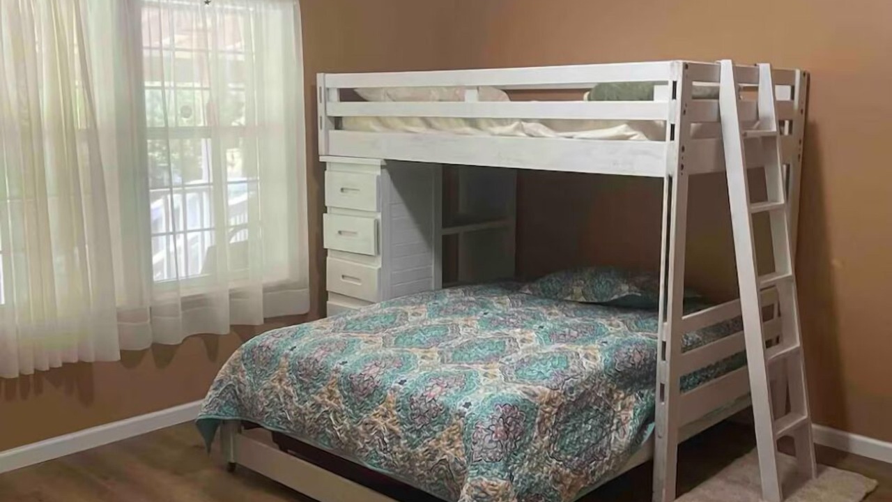 Photo of Bedroom in Mayo