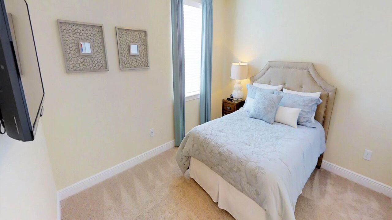 Photo of Bedroom in Davenport