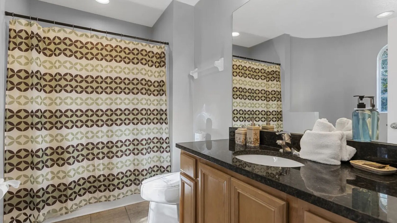 Photo of Bathroom in Davenport
