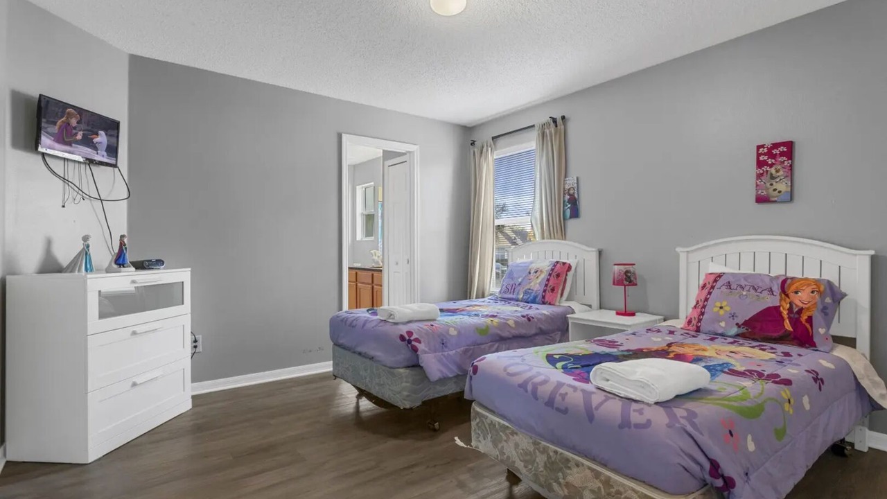 Photo of Bedroom in Davenport
