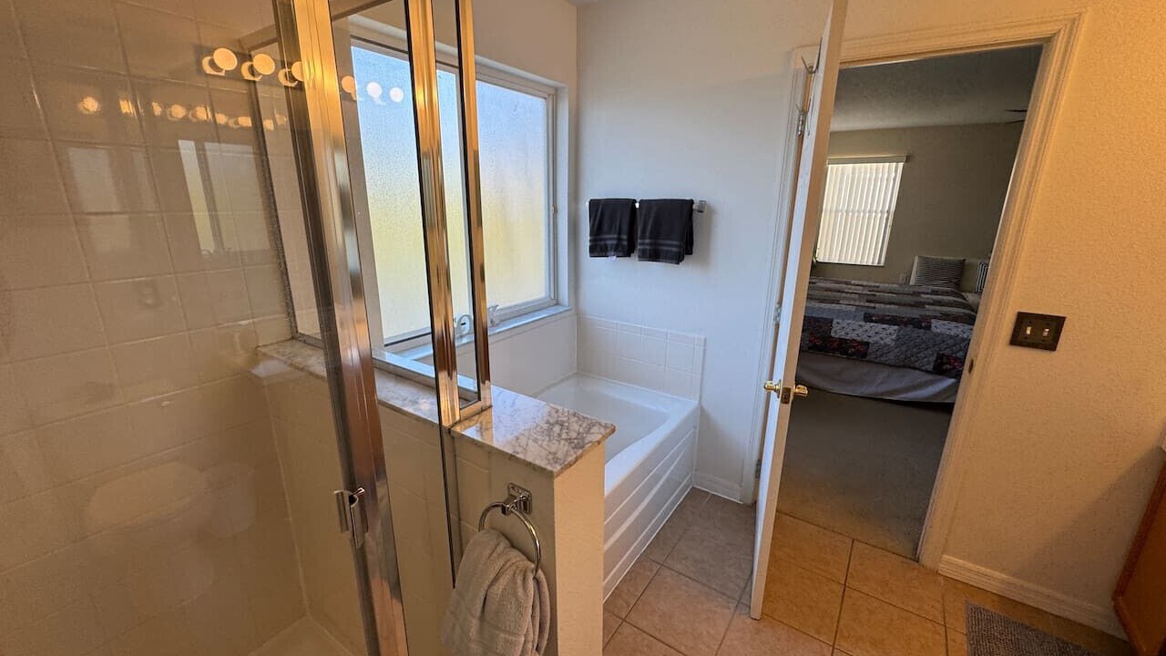 Photo of Bathroom in Windwood Bay
