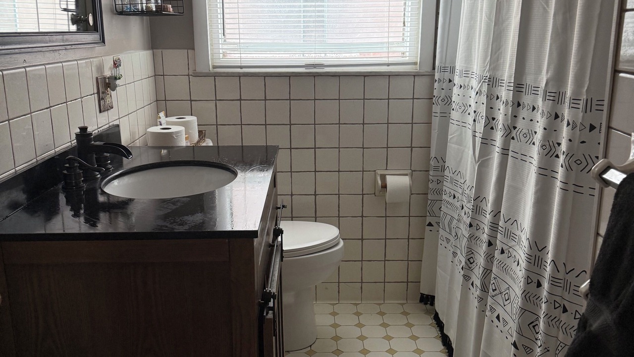 Photo of Bathroom in Toledo