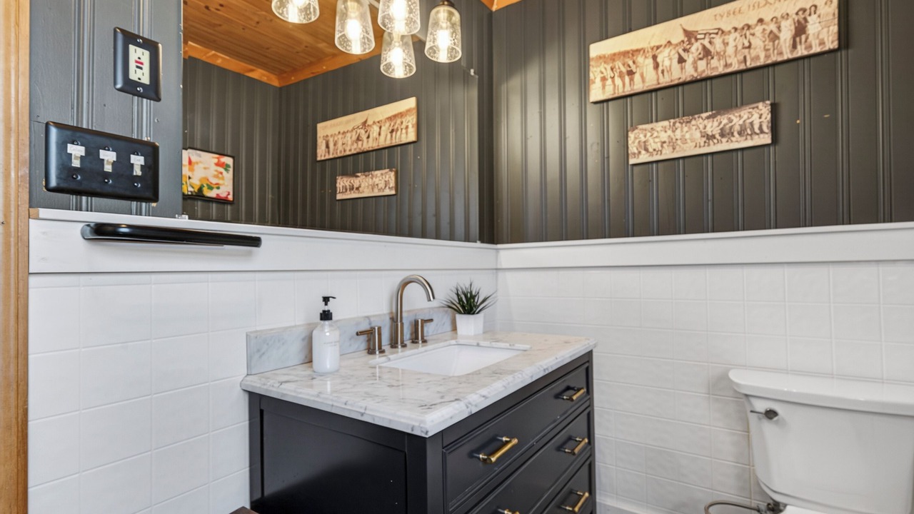 Photo of Bathroom in Milledgeville