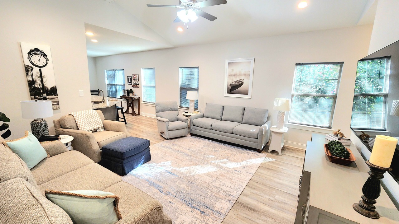 Photo of Livingroom in Silverhill