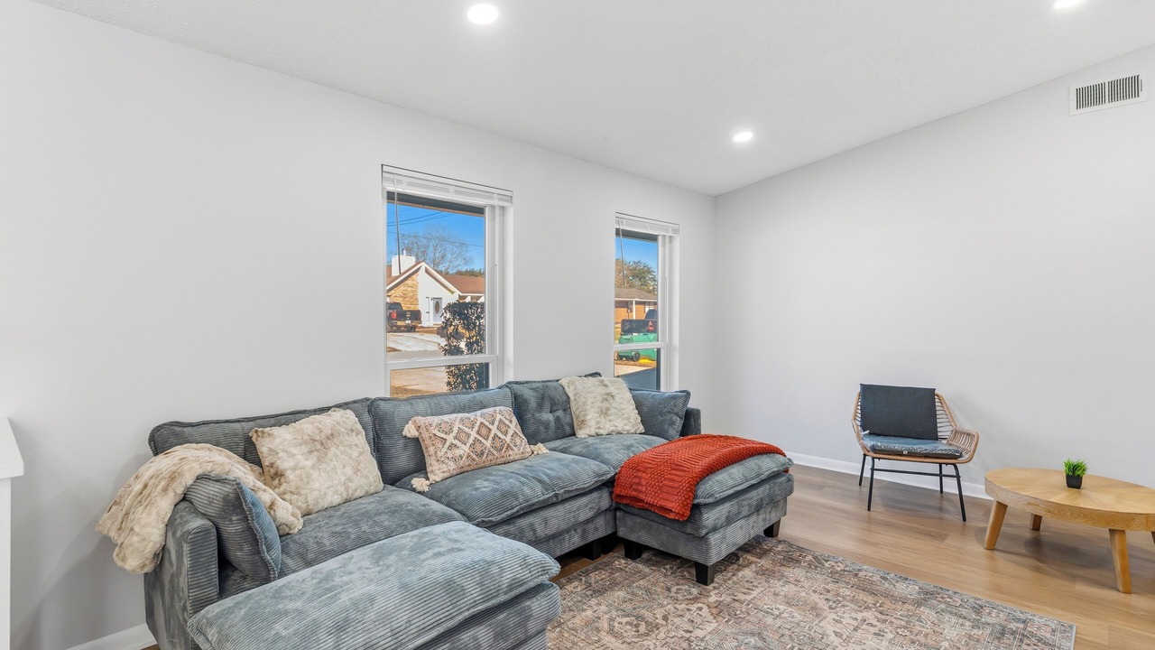 Photo of Livingroom in Mary Esther