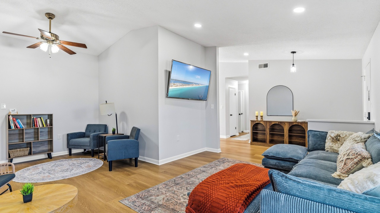 Photo of Livingroom in Mary Esther