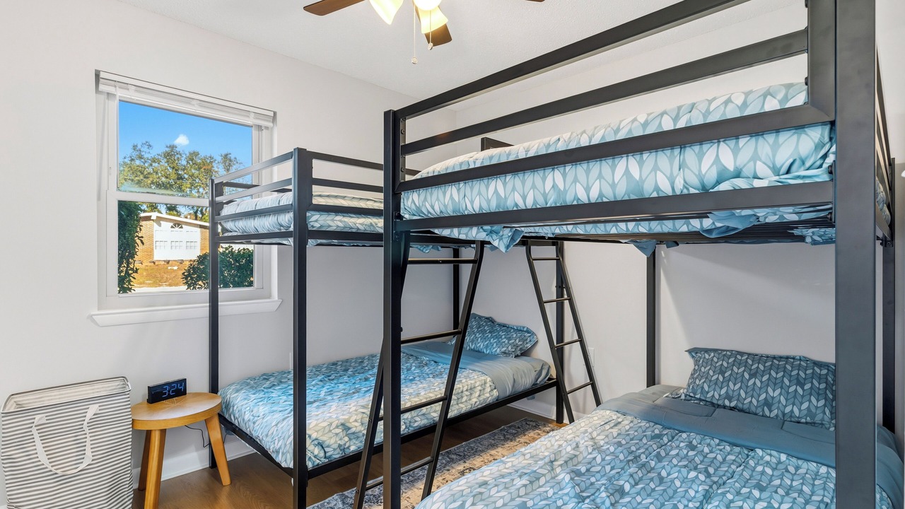 Photo of Bedroom in Mary Esther
