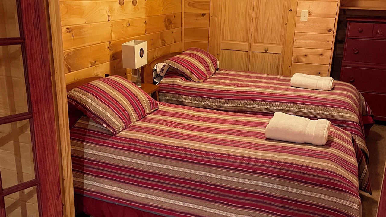 Photo of Bedroom in Ellijay