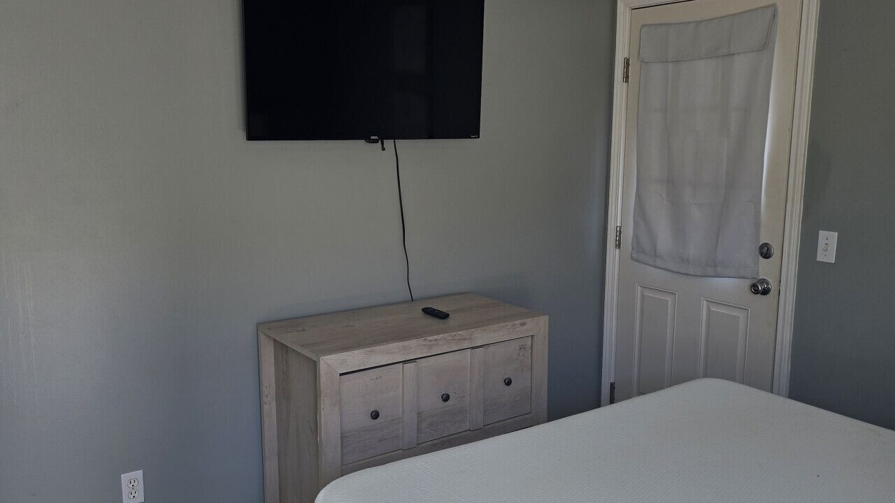 Photo of Bedroom in Biltmore Beach