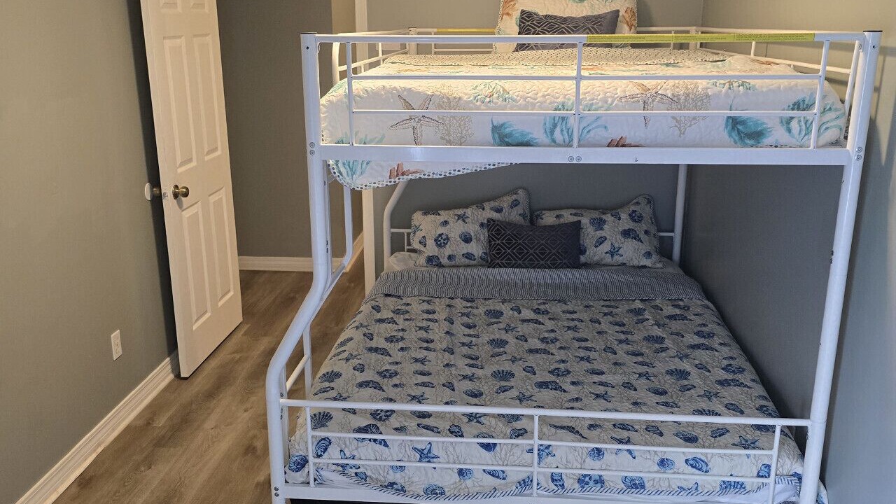 Photo of Bedroom in Biltmore Beach