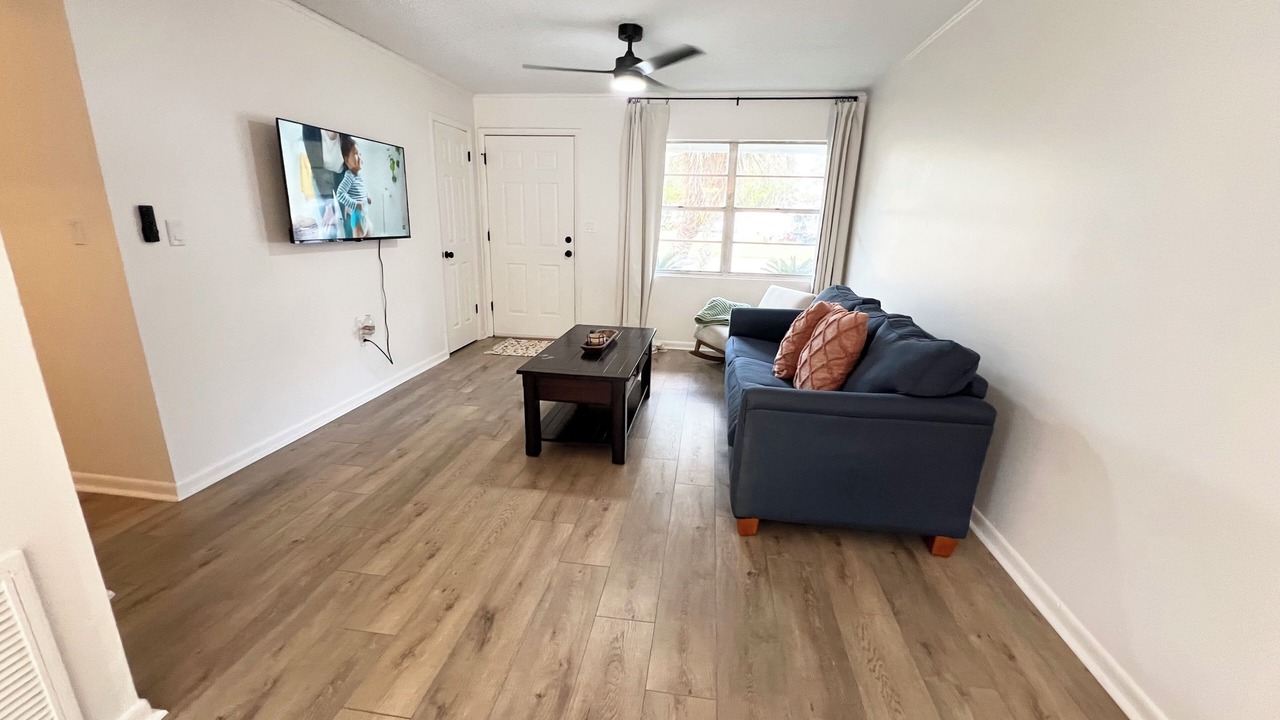 Photo of Livingroom in Hastings