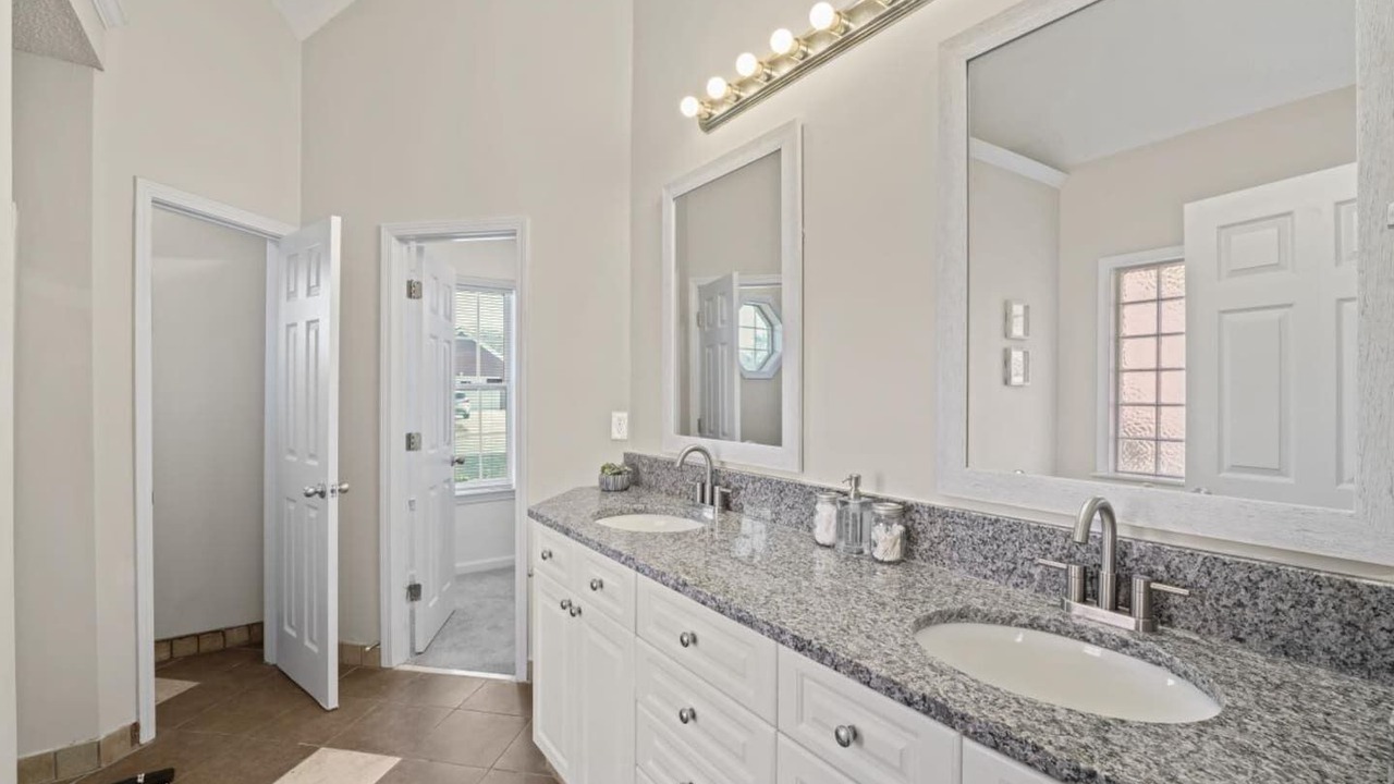 Photo of Bathroom in Shannon