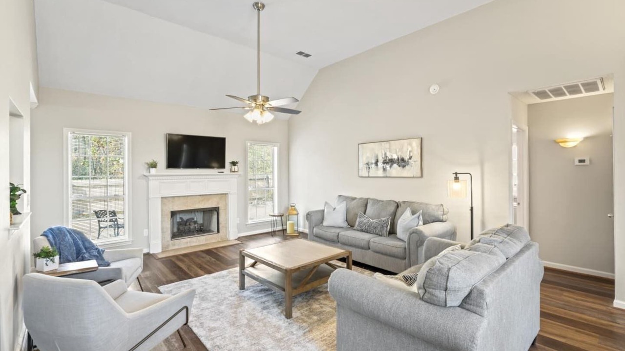 Photo of Livingroom in Shannon