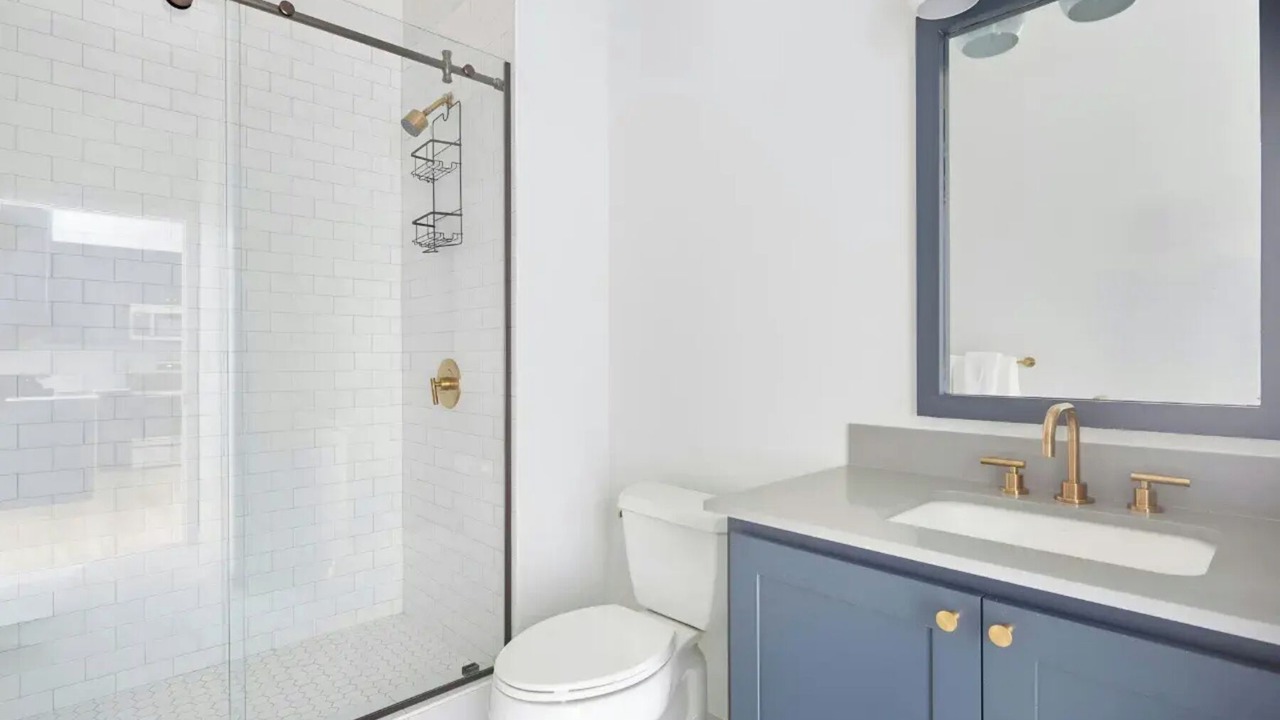 Photo of Bathroom in French Quarter