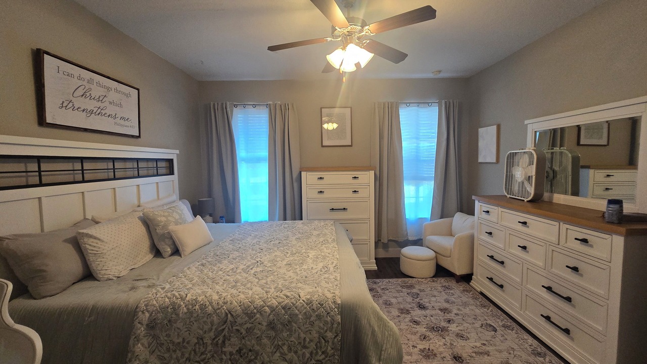 Photo of Bedroom in Mount Dora