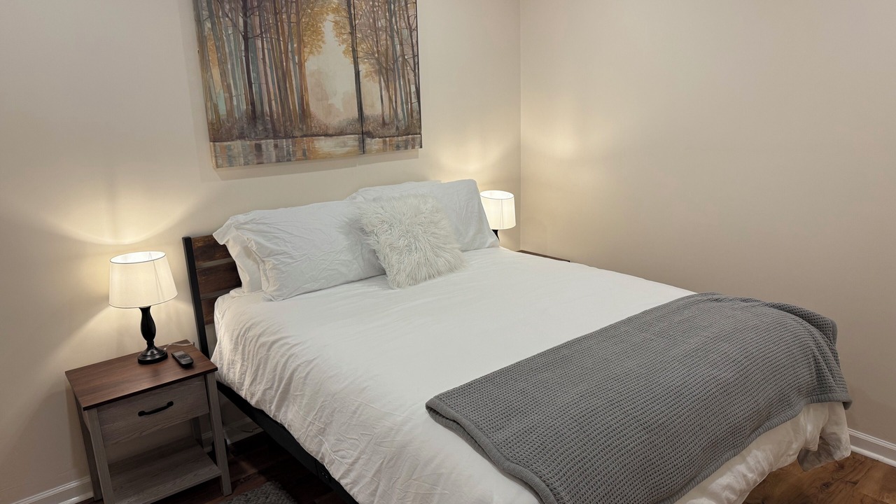 Photo of Bedroom in Crestview