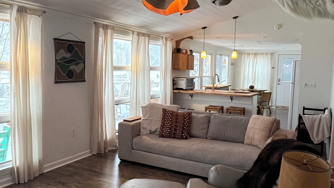 Photo of Livingroom in Newaygo