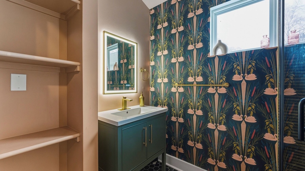 Photo of Bathroom in East Side