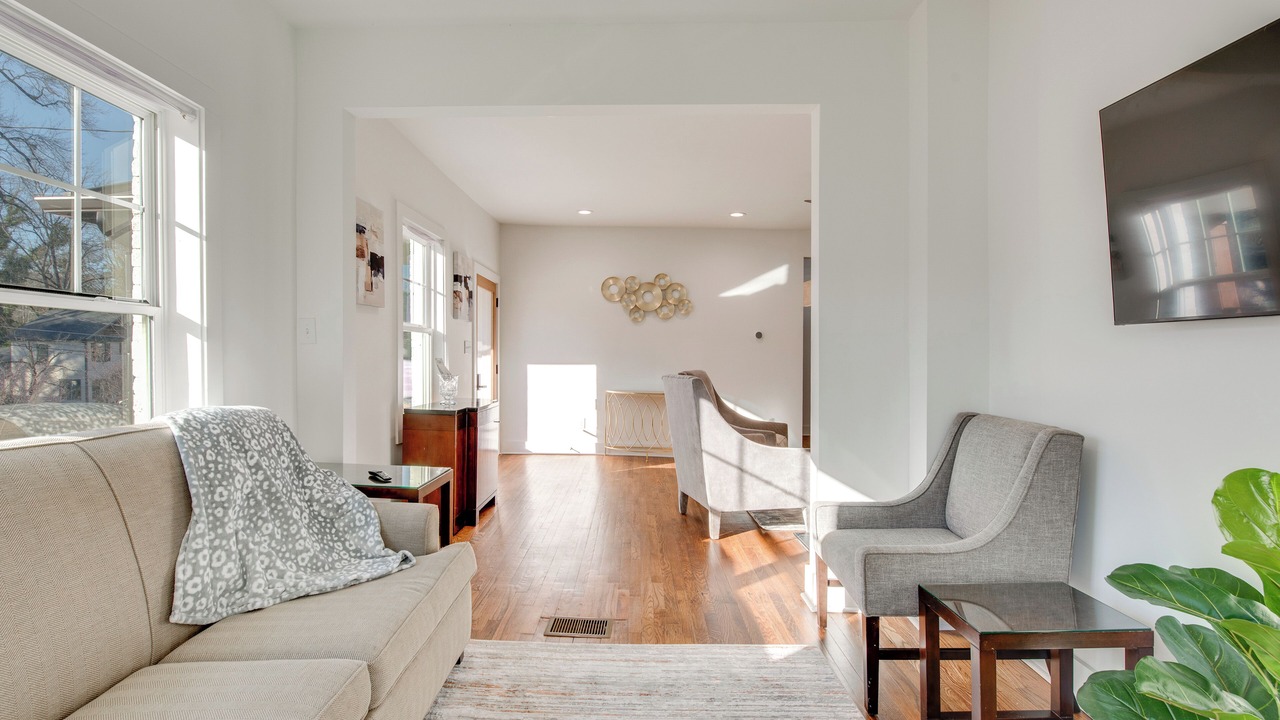 Photo of Livingroom in Westview