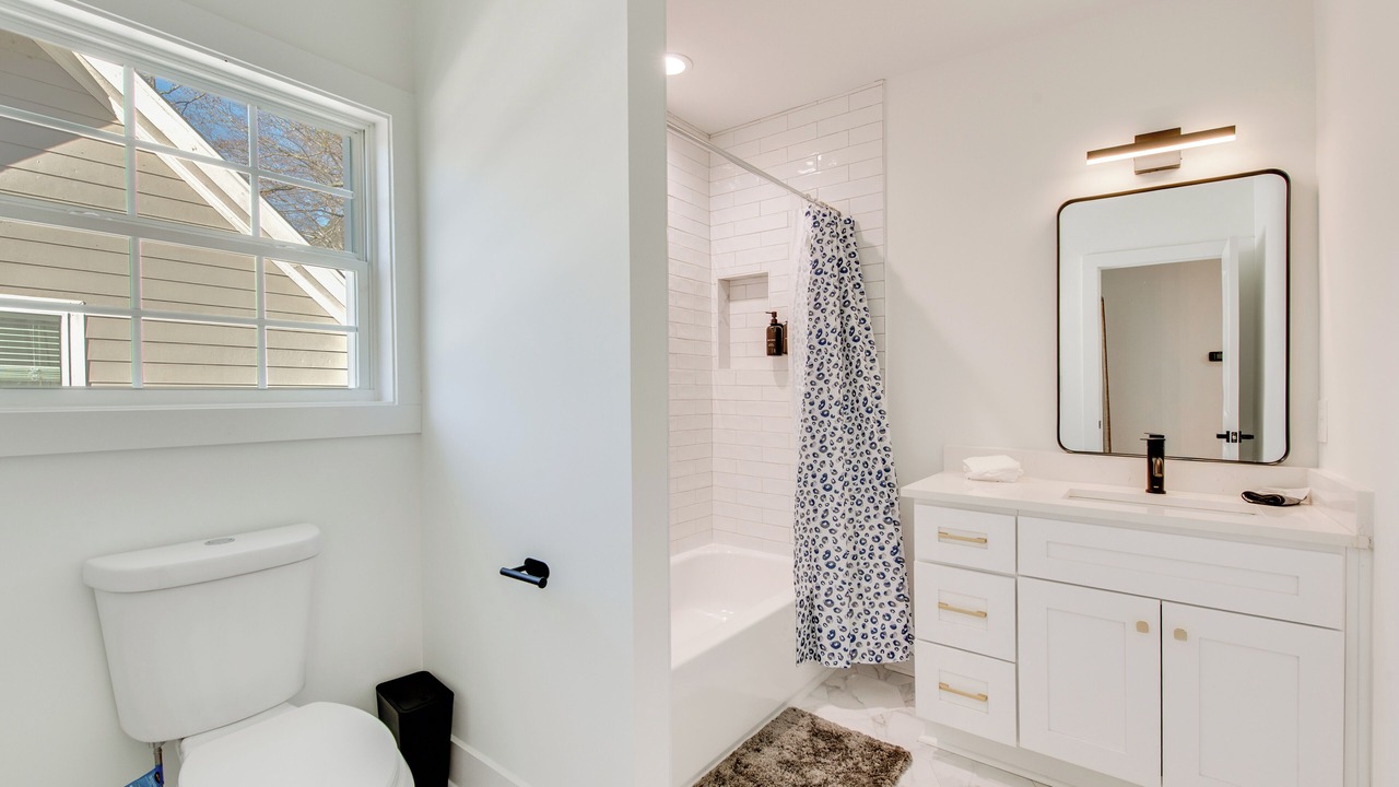 Photo of Bathroom in Westview