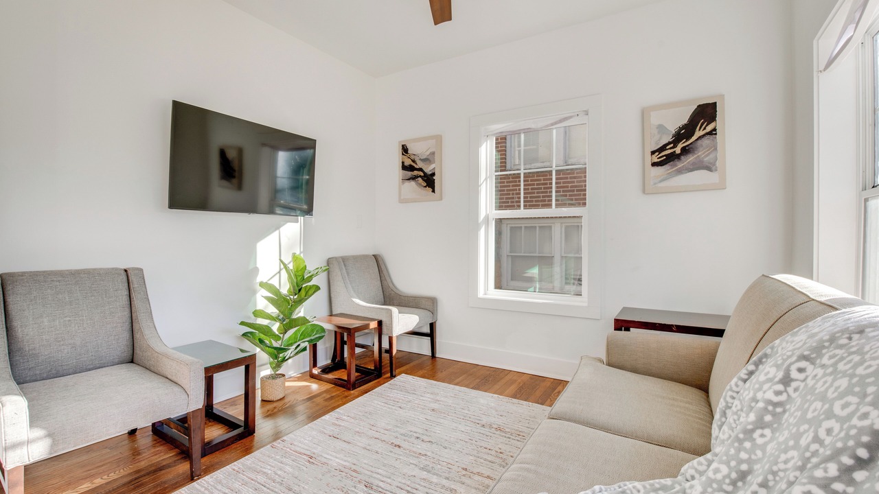 Photo of Livingroom in Westview