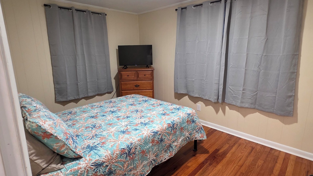 Photo of Bedroom in Douglas