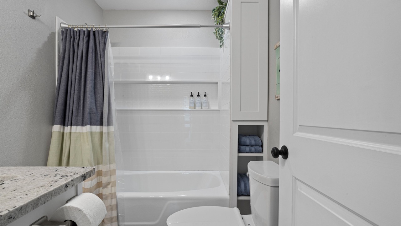 Photo of Bathroom in Long Beach