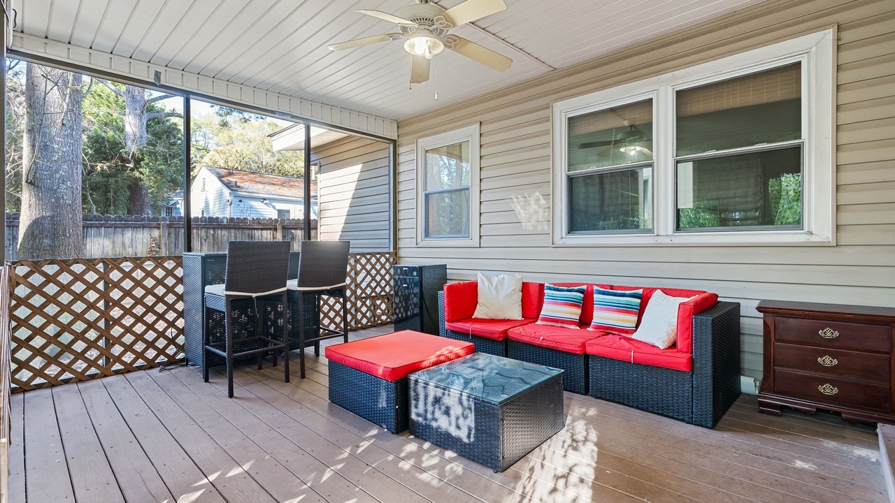 Photo of Patio Balcony in Crestline Heights