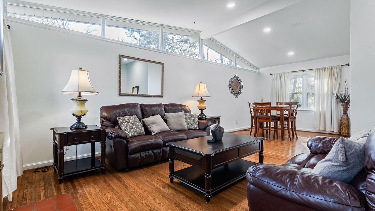 Photo of Livingroom in Crestline Heights