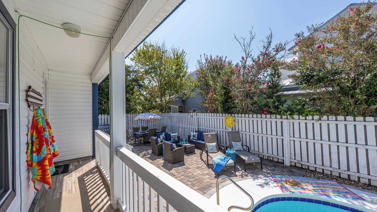Photo of Patio Balcony in Clipper Cove