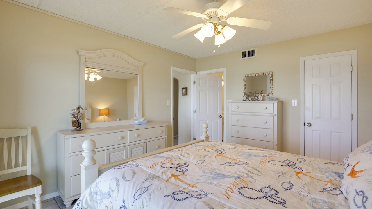 Photo of Bedroom in Ormond-by-the-Sea